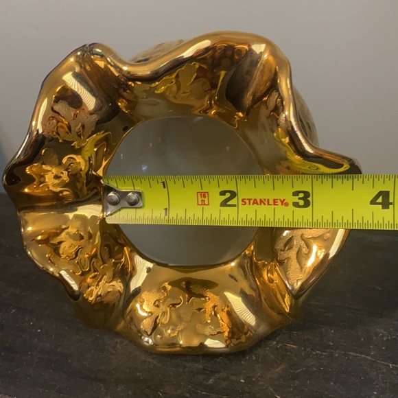 Vintage Holley Ross Weeping Gold 22k Distinguished China Ruffle Vase - Picture 7 of 8